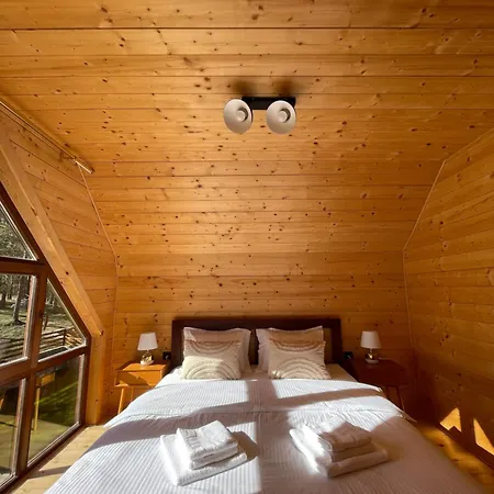 Сasa de vacaciones Pino House Zlatibor-tornik Ribnica (Cajetina)